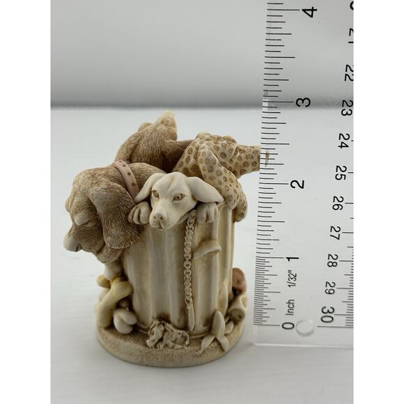 Harmony Kingdom "Nic Nak Paddywak" Dogs in Can 1996 Rare Boot Inside - Picture 10 of 11